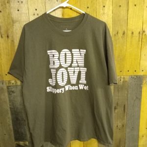 Bon Jovi "Slippery When Wet" T-Shirt/Size Large